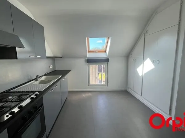 Appartement 1 pièce 66 m²