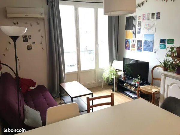 Colocation meublée 3 personnes proche quartier de Bonne/Championnet