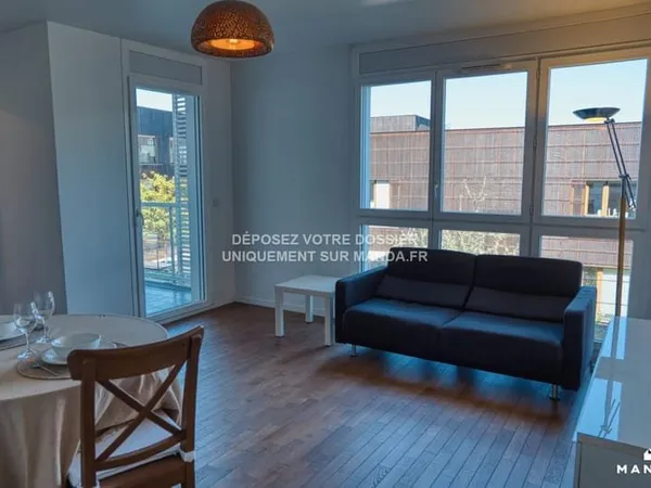 Magnifique T2 meublé avec balcon et parking - Fort d'Issy