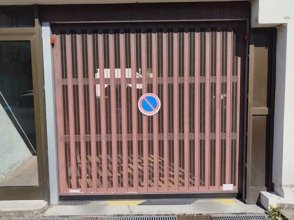 Loue place de parking