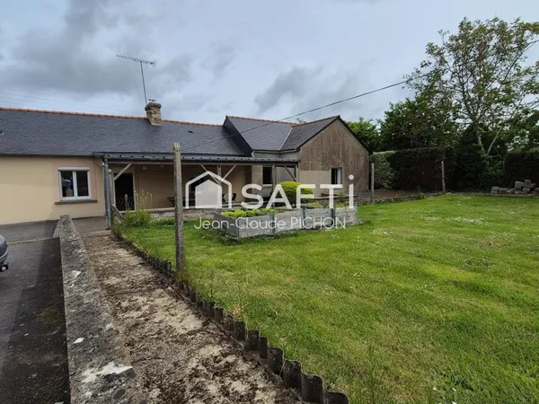 Maison de plain-pied 120 m² avec entrepôt, sur terrain de 2 700 m² - Juvigné