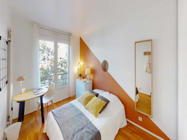 Chambre à Paris - Rue Pierre Lhomme, Courbevoie