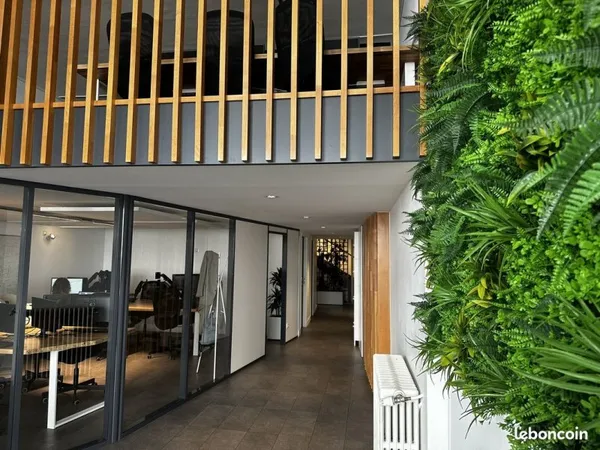 Bureaux rénovés à louer - Lyon Jean Macé