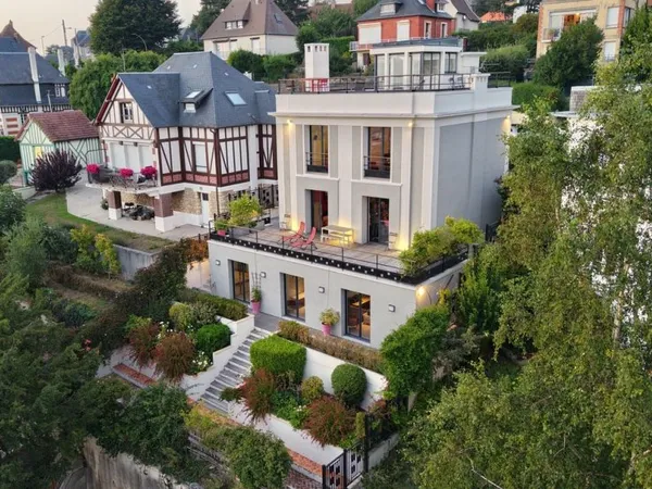 Maison individuelle 9 pièces 205 m²