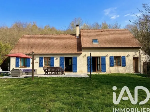 Maison 8 pièces 165 m²