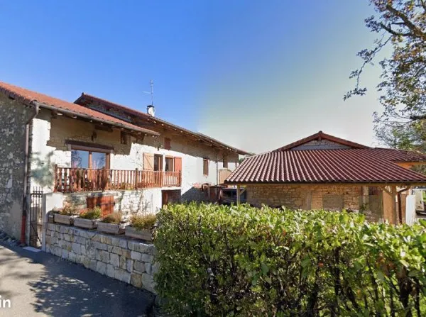 Maison ancienne en pierre au charme authentique - 238 m² - Terrain 1 684 m² - 3 niveaux