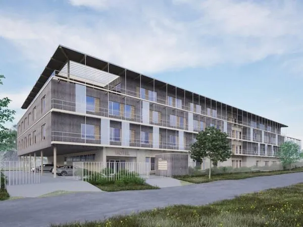 Local commercial 2700 m²