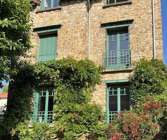 Maison 6 pièces 192 m²