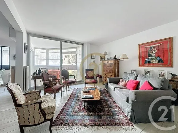 Appartement 4 pièces 95 m²