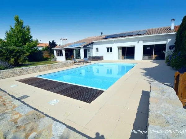 Maison à vendre 7 pièces DOLUS D'OLERON (17) 196m² 799000€