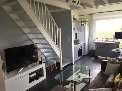 EXCLUVITE T3 EN DUPLEX VUE MER A BAS DU FORT