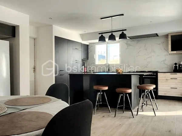 Maison 6 pièces 170 m²