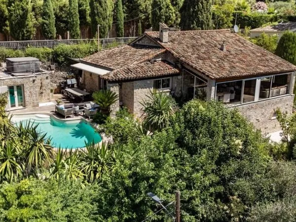 Maison de luxe 5 pièces 220 m²