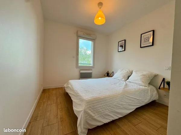 Appartement 2 pièces meublé St Quentin de Baron