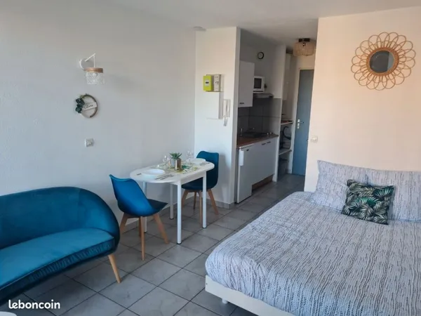 Adorable studio idéal étudiant