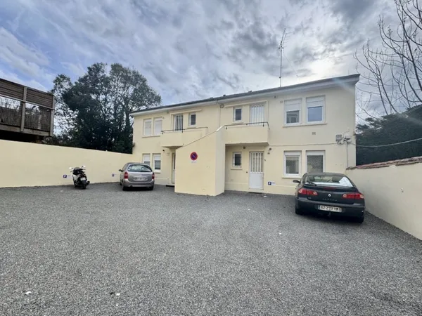 IMMEUBLE DE RAPPORT à VILLENEUVE SUR LOT en centre ville