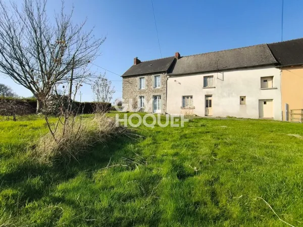 Maison à vendre à rénover avec des dépedances