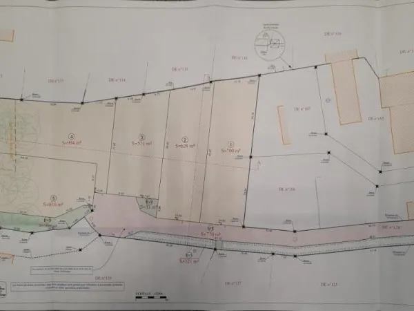 Terrain 628 m²