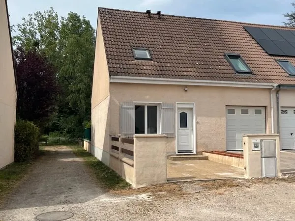 Maison 4 pièces - 89,14 m² avec jardinet et garage