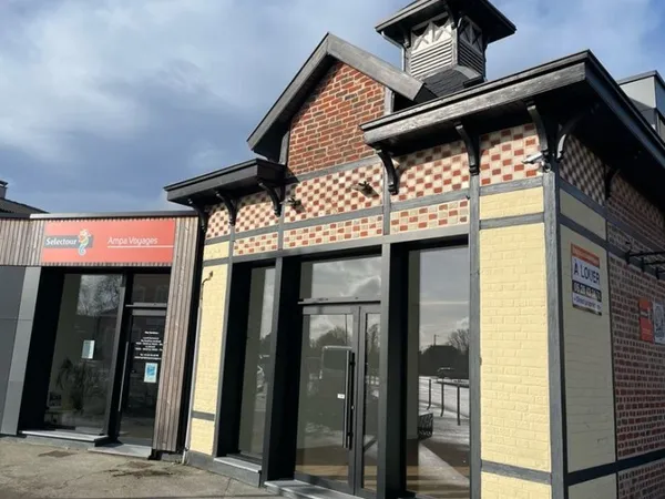 Local à usage commercial - Phalempin Gare