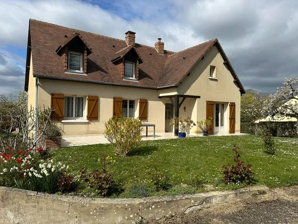 Maison familiale entre Cérans Foulletourte et Guécélard !