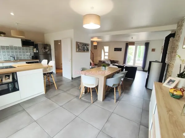 Maison familiale de 4 chambres