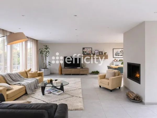 Maison 5 pièces 175 m²