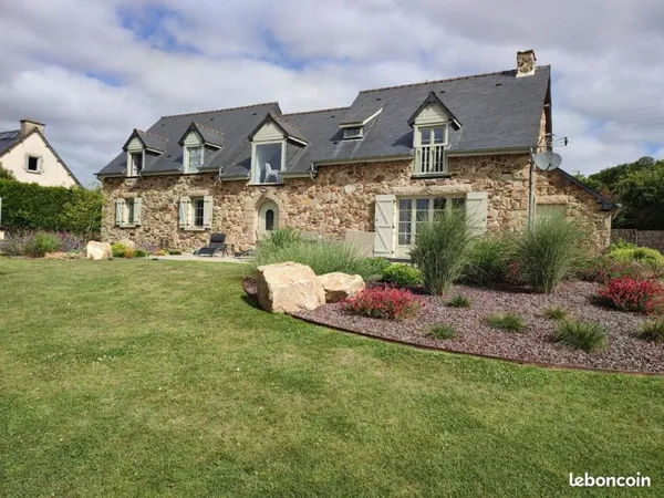 Propriété 8 pièces 220 m²