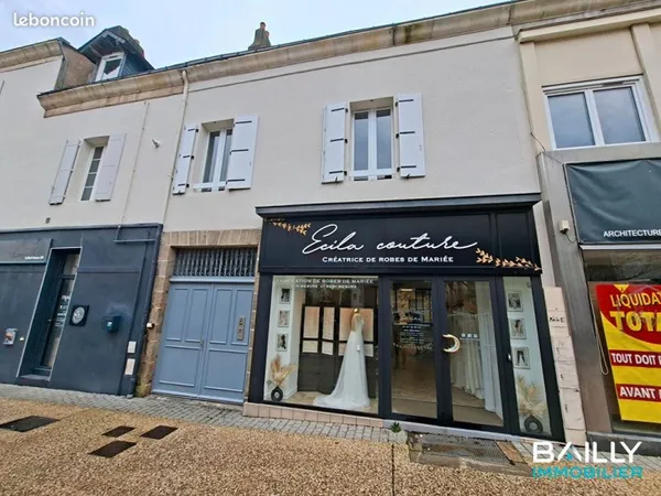Local commercial 52 m² LA ROCHE SUR YON