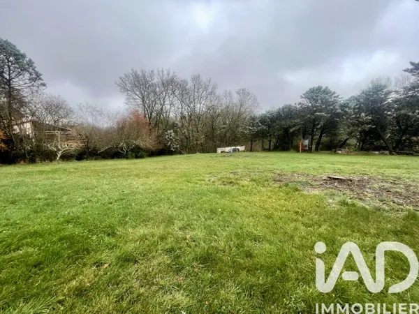Terrain 1434 m²