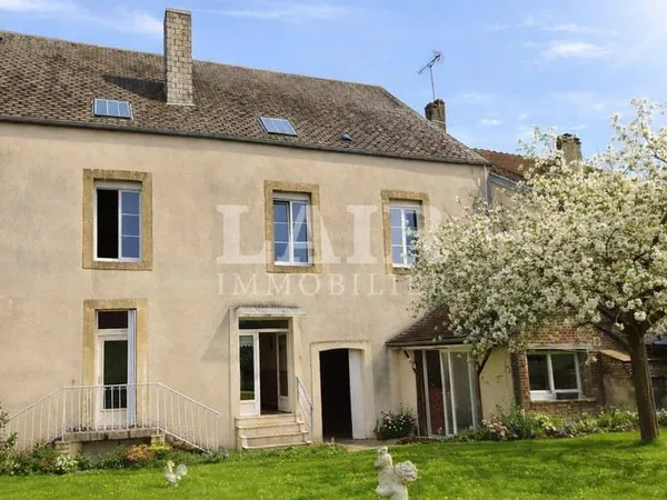 Maison 7 pièces 146 m²