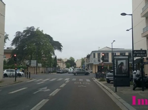 LOCAL COMMERCIAL à CEDER