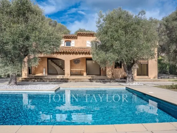 Mougins - Villa provençale de charme - Calme absolu & environnement privilégié