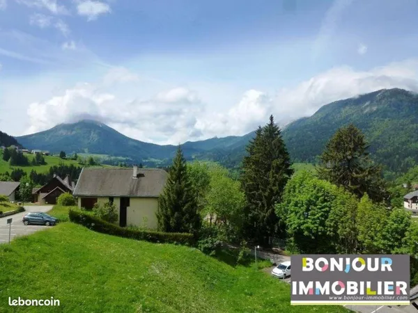 Studio 1 pièce 26 m²