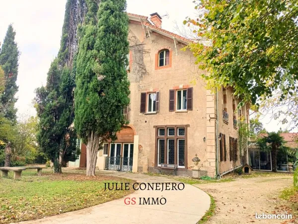 Chateau 10 pièces 518 m²