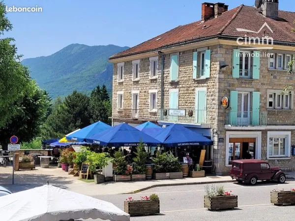 Fonds de commerce 169 m² La Chapelle-en-Vercors