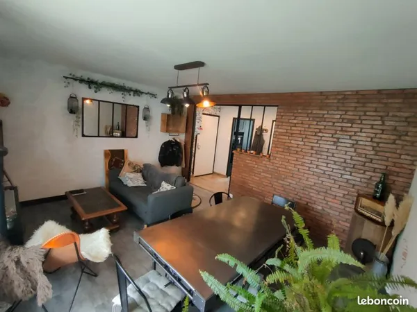 Appartement industriel T3