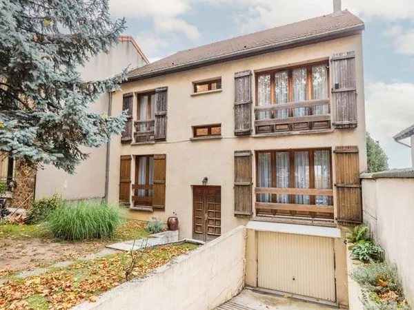 Maison 6 pièces 190 m²