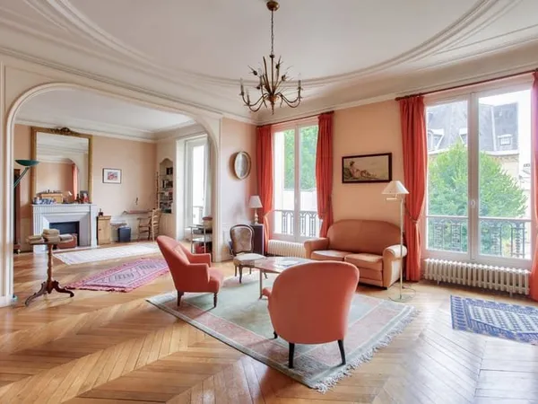 VERSAILLES SAINT-LOUIS APPARTEMENT