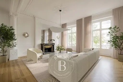Immeuble 8 pièces 313 m²