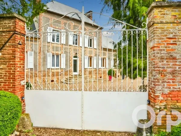 Maison 6 pièces 189 m²