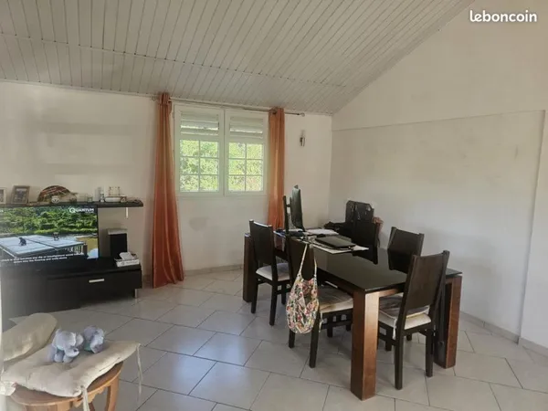 À louer - Spacieux appartement T3 de 120 m² -