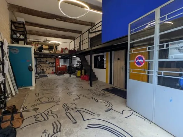 Local commercial 92 m²