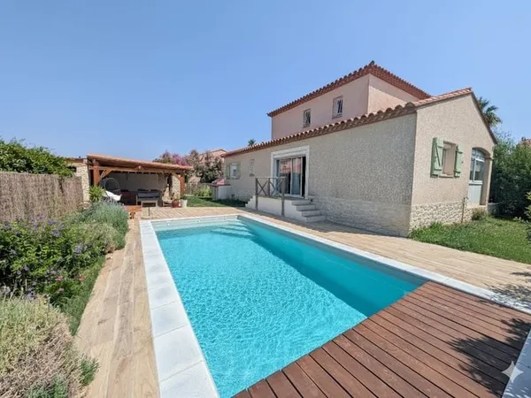 Superbe villa 4 faces