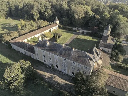 Propriété 13 pièces 637 m²