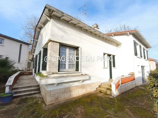 ROYAN - HAUT DE PONTAILLAC - MAISON 4 CHAMBRES NON MITOYENNE - JARDIN