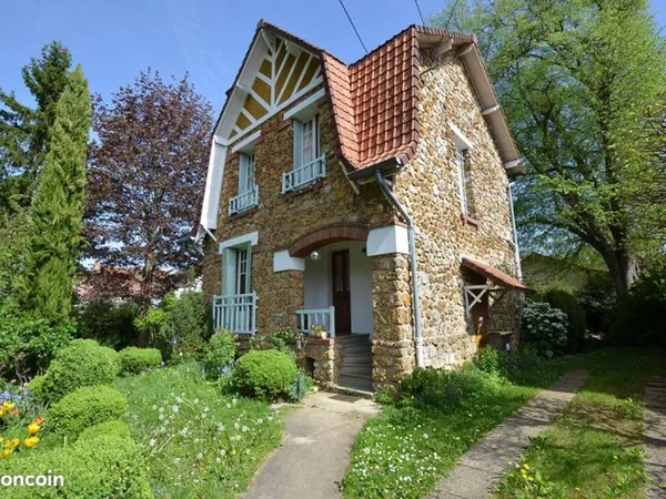 Maison 6 pièces 100 m²