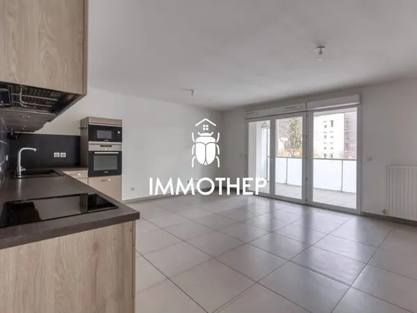 Appartement 4 P + C 83 m2