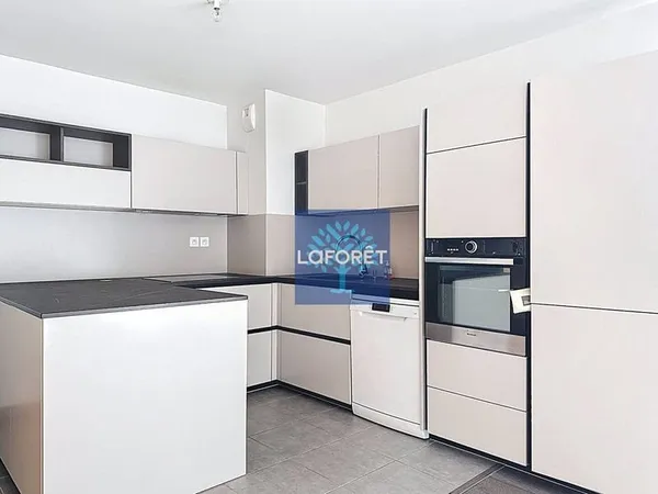 Appartement 4 pièces 82 m²