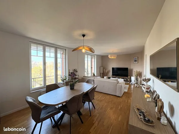 Duplex 4 pièces 100 m²